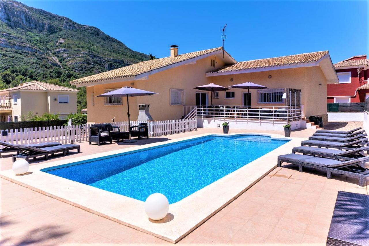 Villa Montesol La Drova Exterior photo